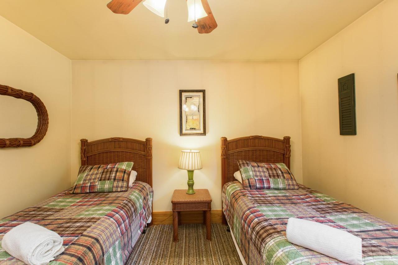 Rooster Ridge Villa Hendersonville Bagian luar foto